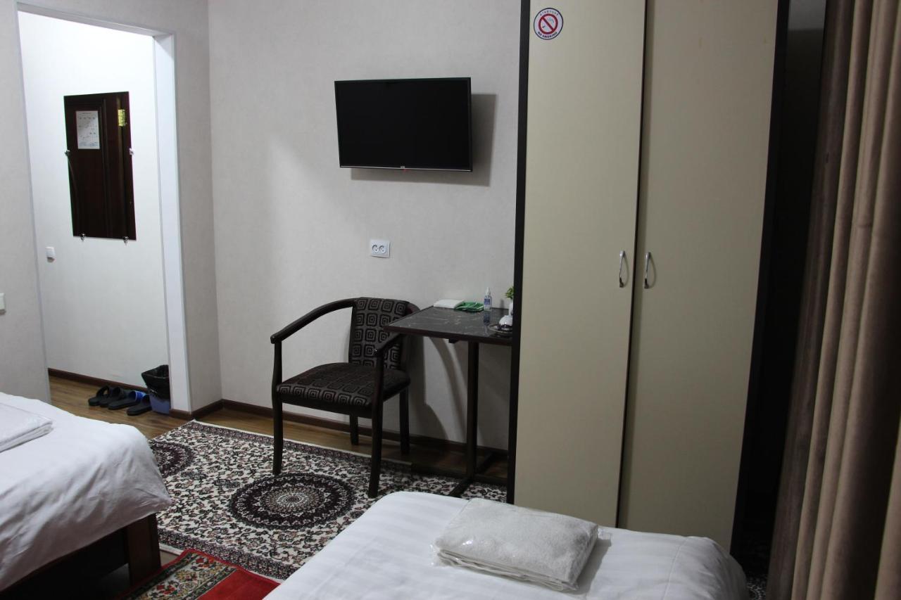 Hotel Avesto Tashkent Bagian luar foto