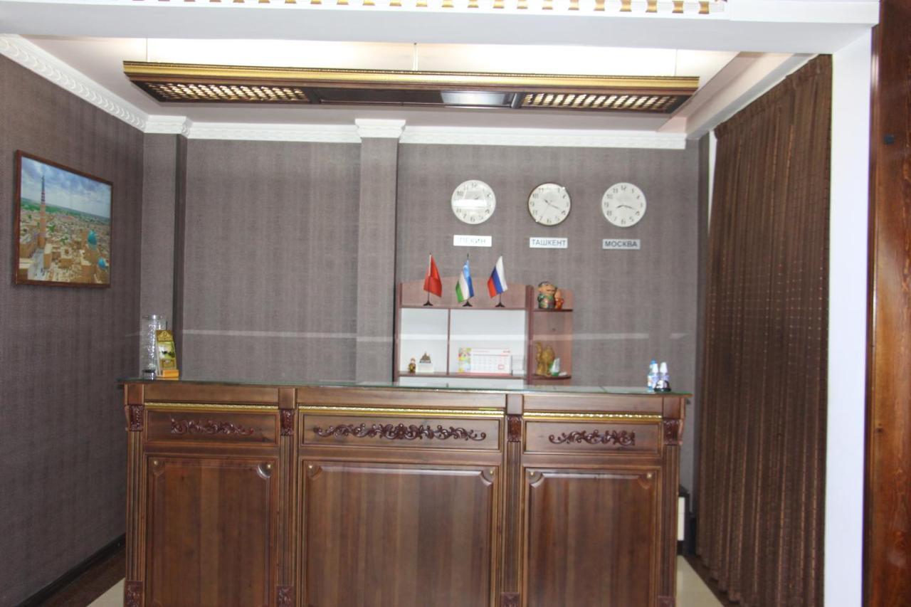 Hotel Avesto Tashkent Bagian luar foto