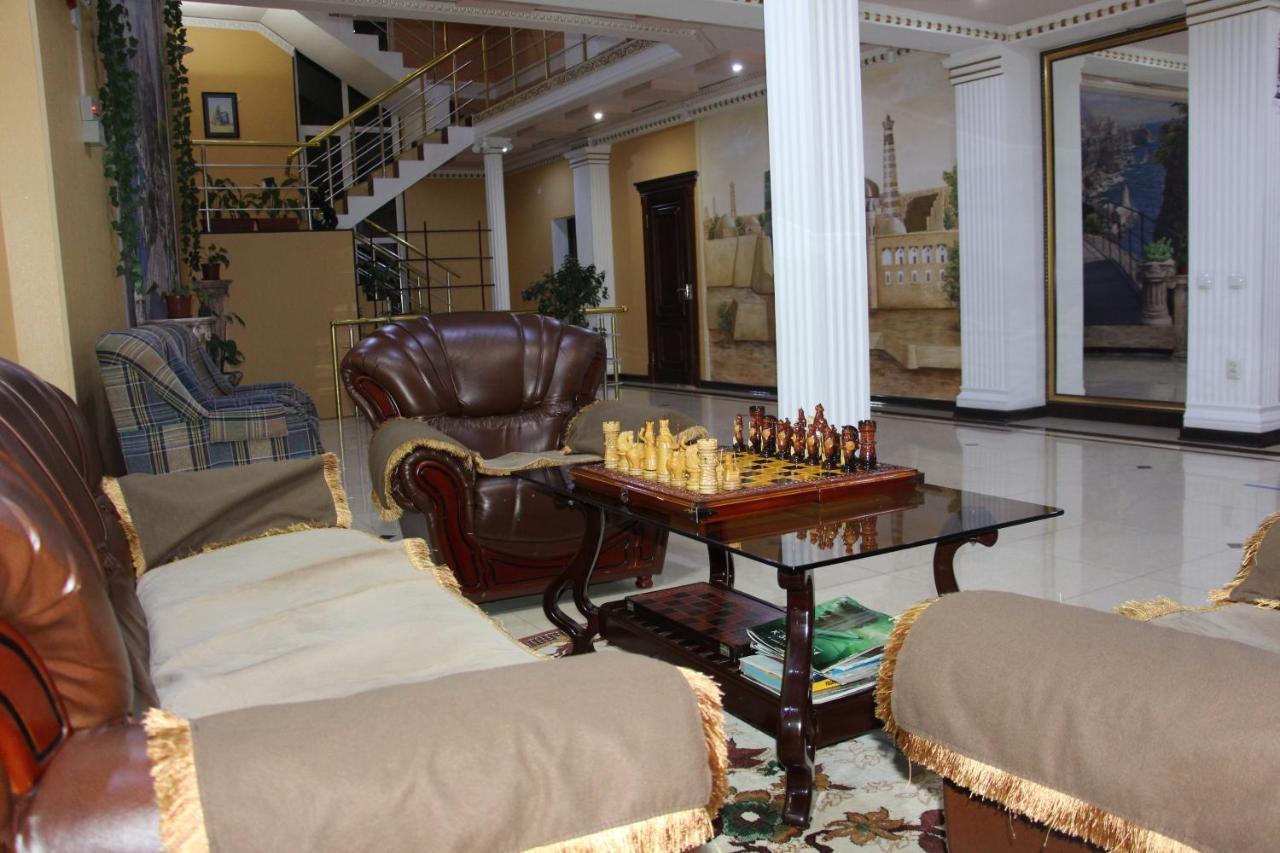 Hotel Avesto Tashkent Bagian luar foto