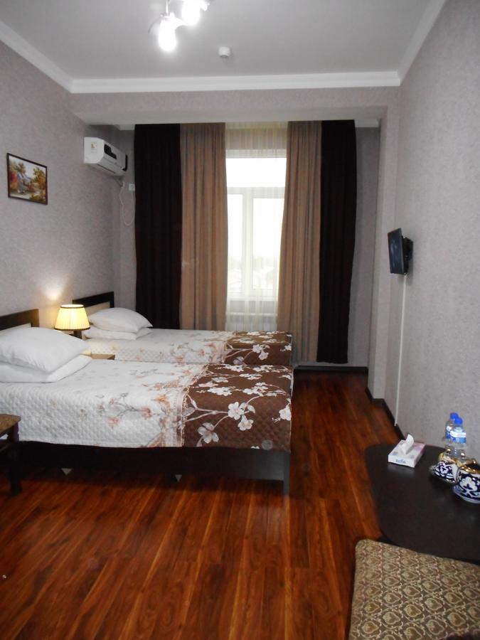 Hotel Avesto Tashkent Bagian luar foto